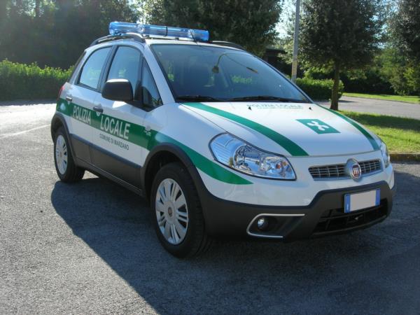 Polizia Locale Fiat sedici 